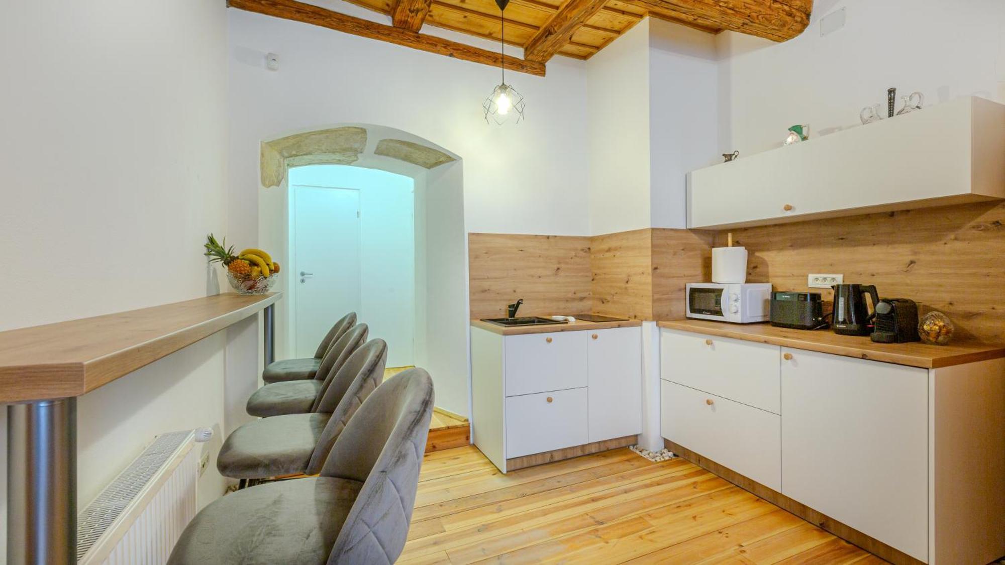 Appartamento Ch6 By Rentable Braşov Esterno foto